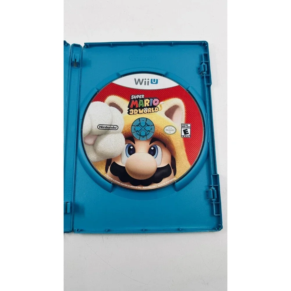 Super Mario 3D World - Nintendo Wii U, Complete in Box